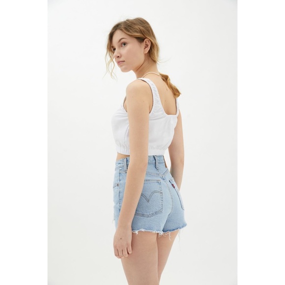 Levi’s Ribcage Women's Shorts - Picture 6 of 9